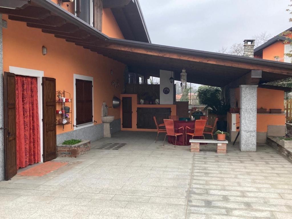 Apartamento Un Bell Incontro Borgo Ticino Exterior foto
