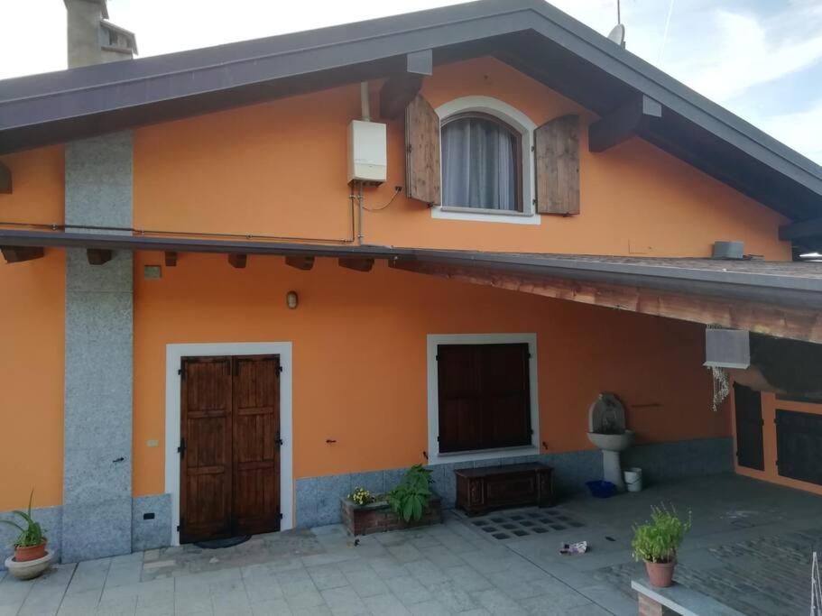 Apartamento Un Bell Incontro Borgo Ticino Exterior foto